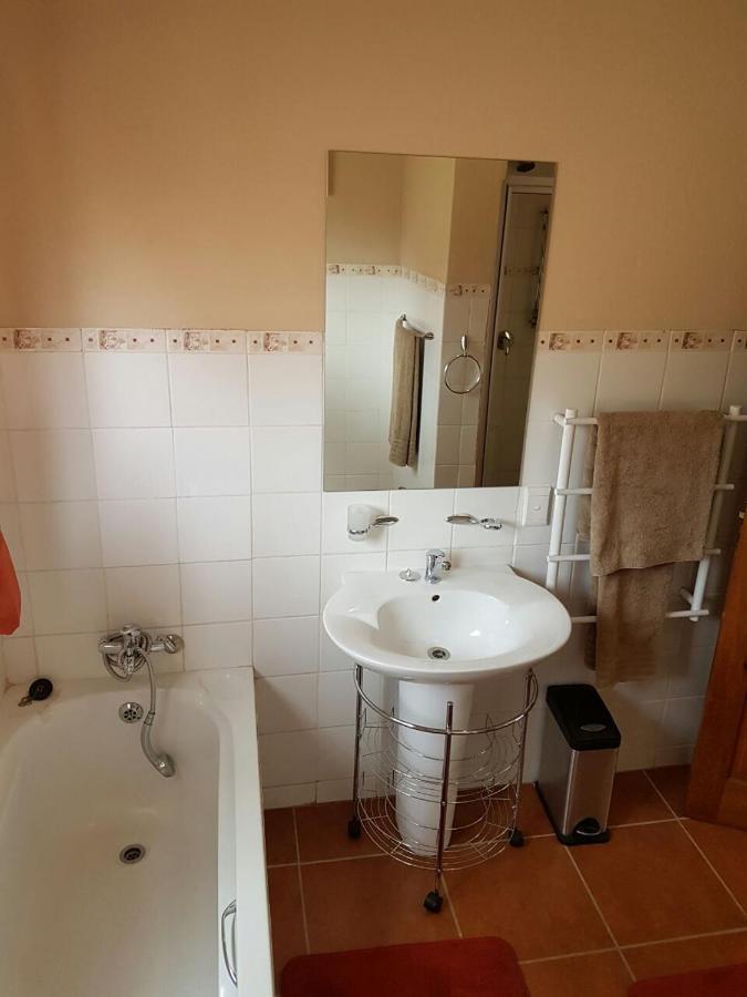 Zwavelpoort Guesthouse Pretoria-Noord Dış mekan fotoğraf